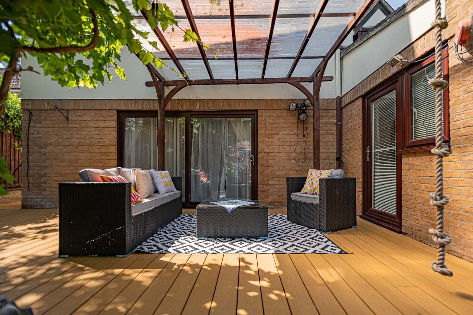 A Spacious Four-Bedroom Family Home with a Beautiful Garden & Home Office in a Picturesque Village Property image 8