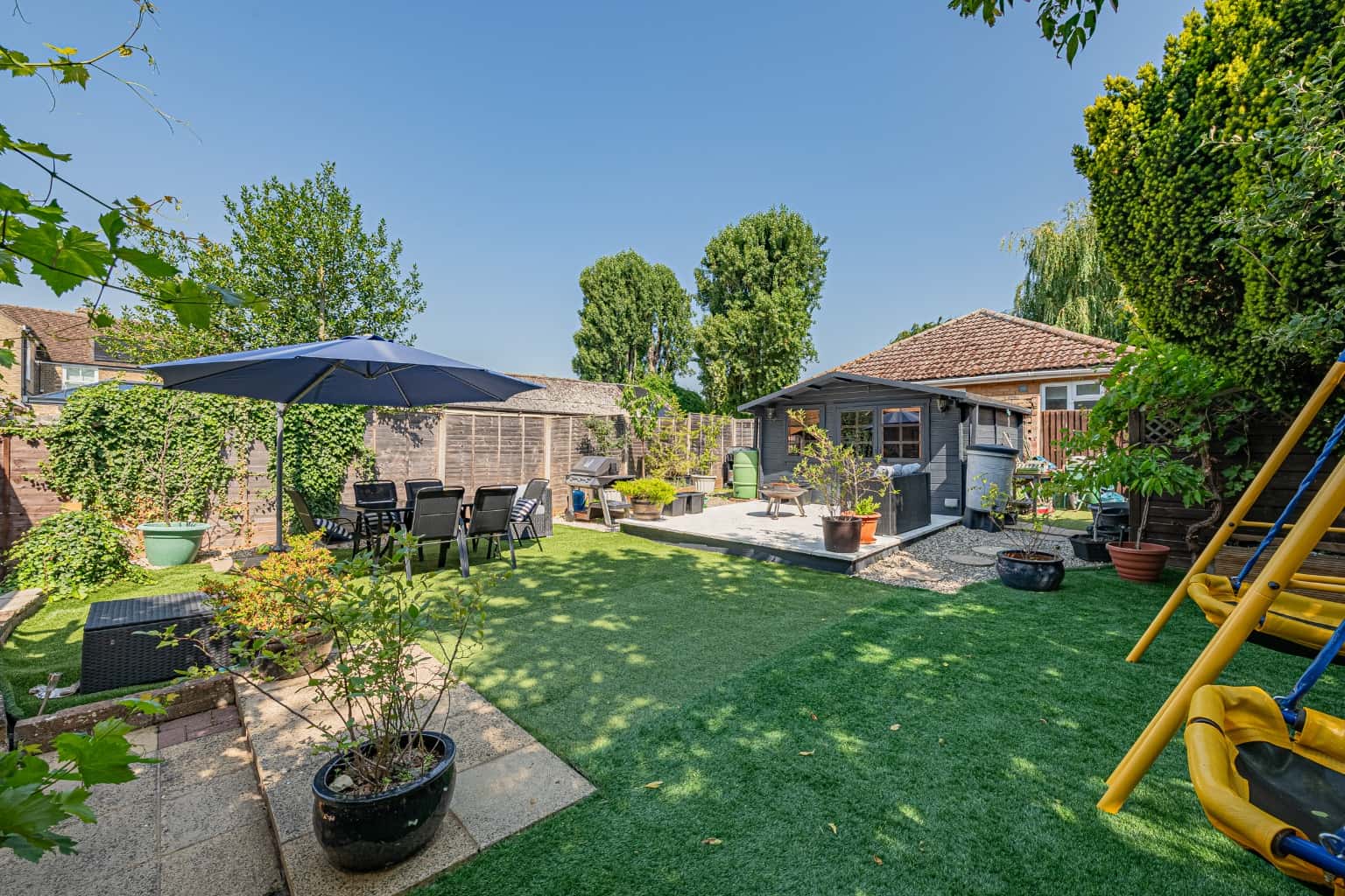 A Spacious Four-Bedroom Family Home with a Beautiful Garden & Home Office in a Picturesque Village Property image 9