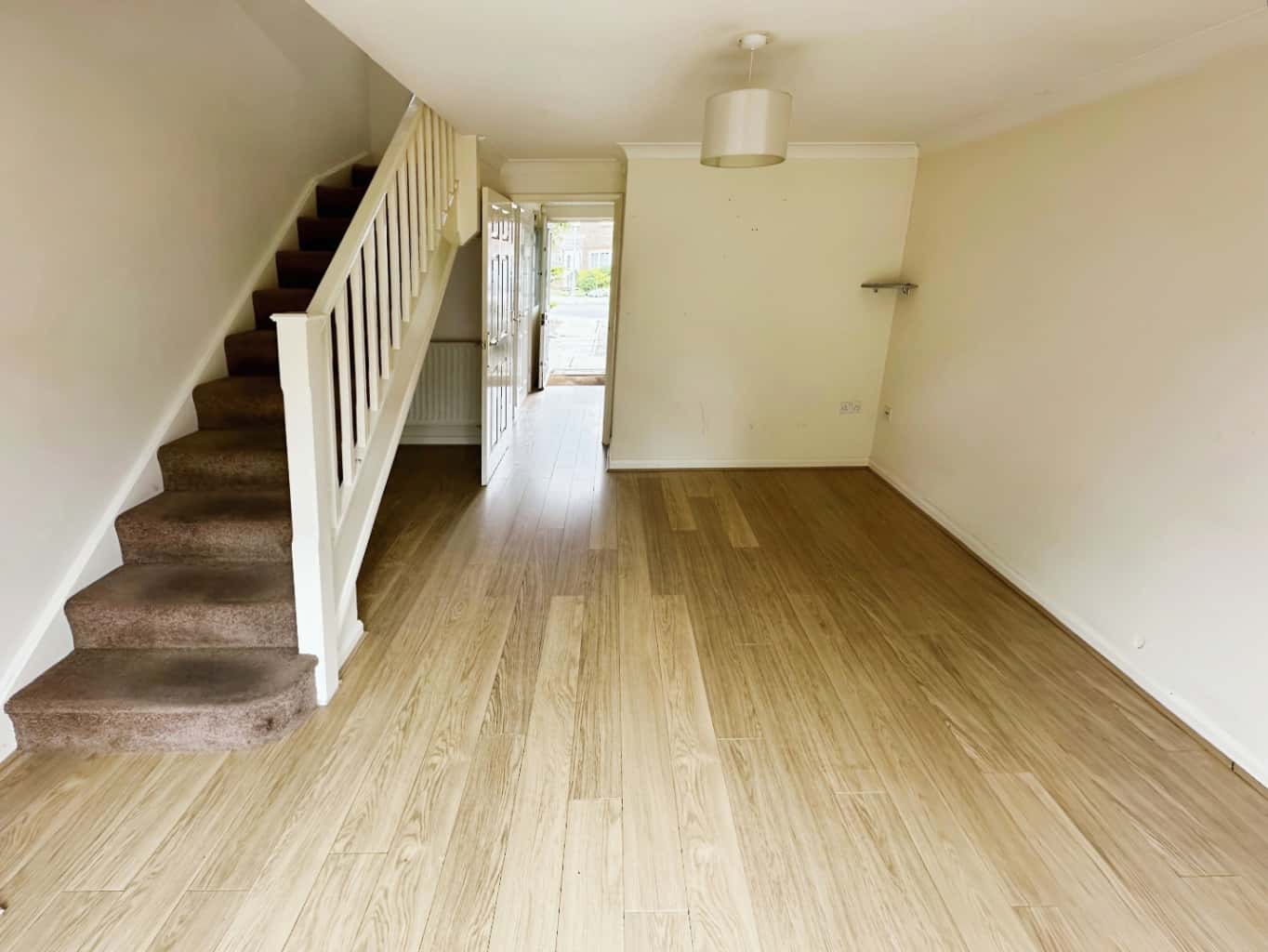 Spacious 2-Bedroom House with Garden - Open House Event on Sat 1/6! Property image 9