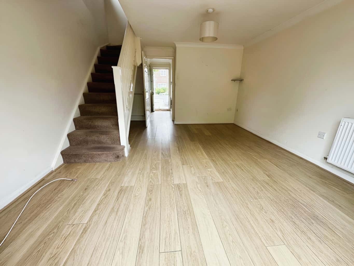 Spacious 2-Bedroom House with Garden - Open House Event on Sat 1/6! Property image 6