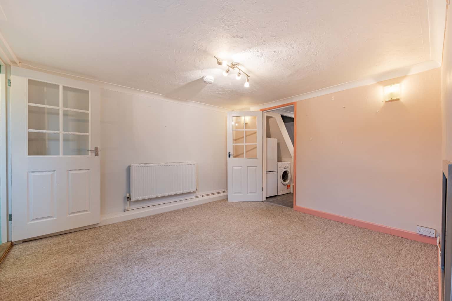 Charming 2 Bed Cottage in Central Cambridgeshire | Prospect Row Property image 5