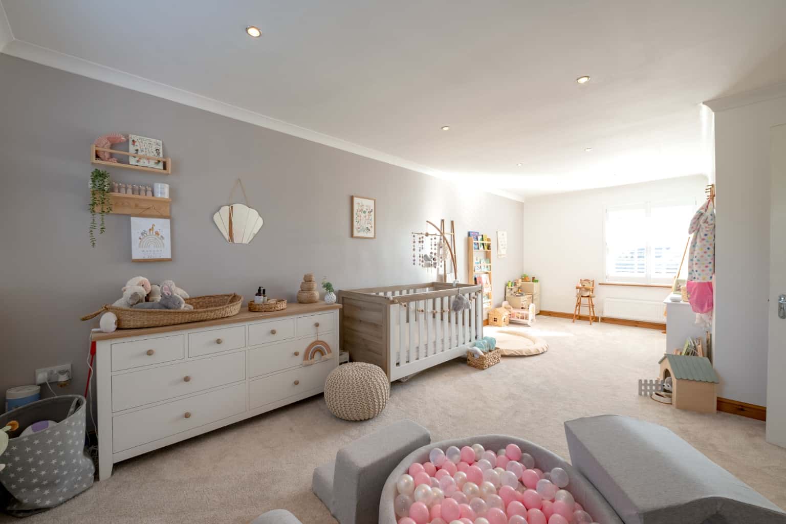 A Beautiful 4 Bedroom Detached Home in Great North Road, Eaton Socon! Property image 11