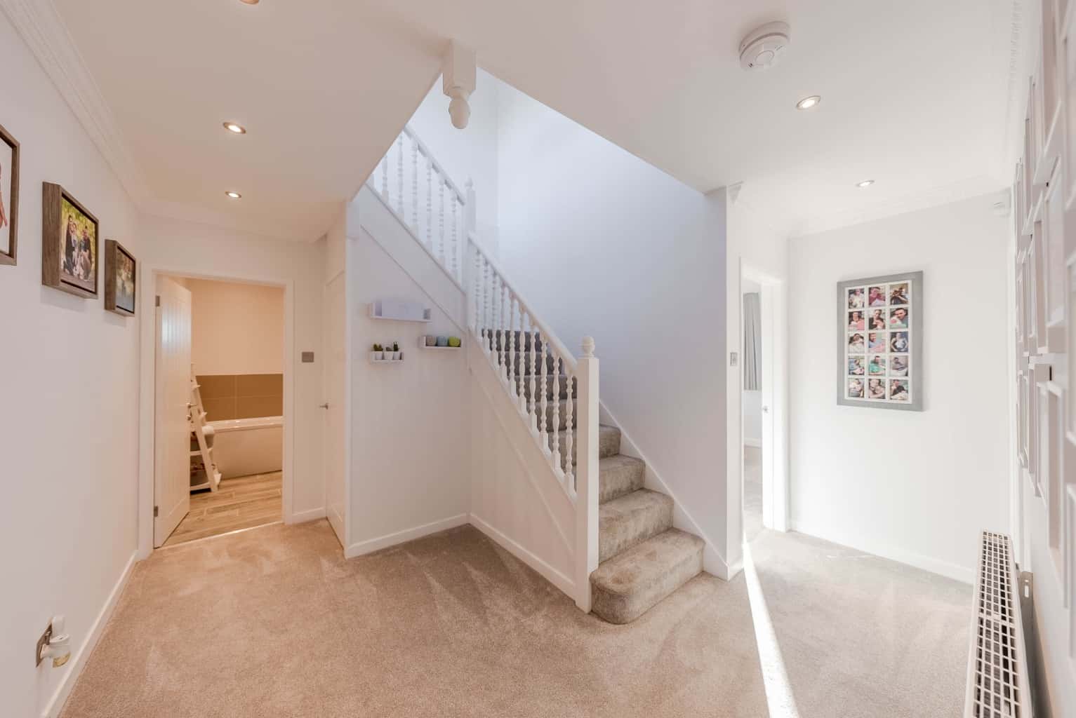 Stunning Countryside Home with Five Bedrooms, Two Bathrooms, Four Family Rooms & Gorgeous Grounds Property image 19