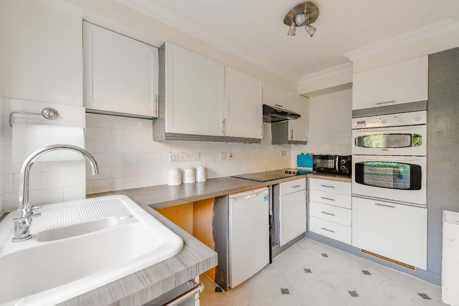 Spacious & Accessible Over-55s Home with Garage in Prime Buckden Location Property image 4
