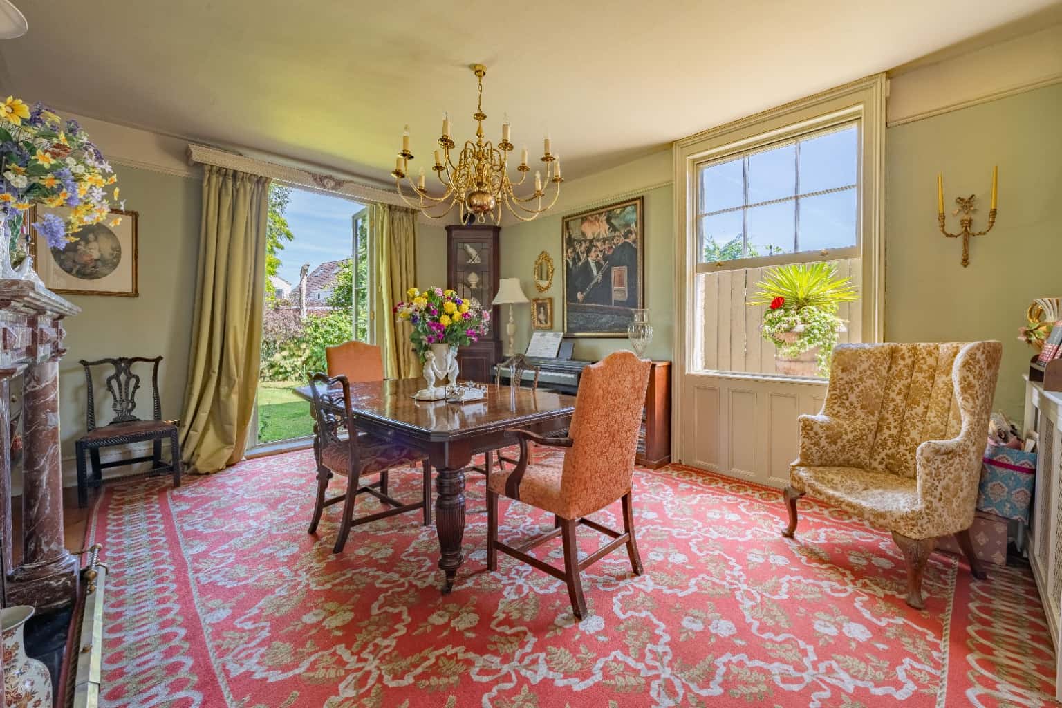 Charming Extended Georgian Residence with Garden, Driveway & Original Features – Eynesbury Property image 2