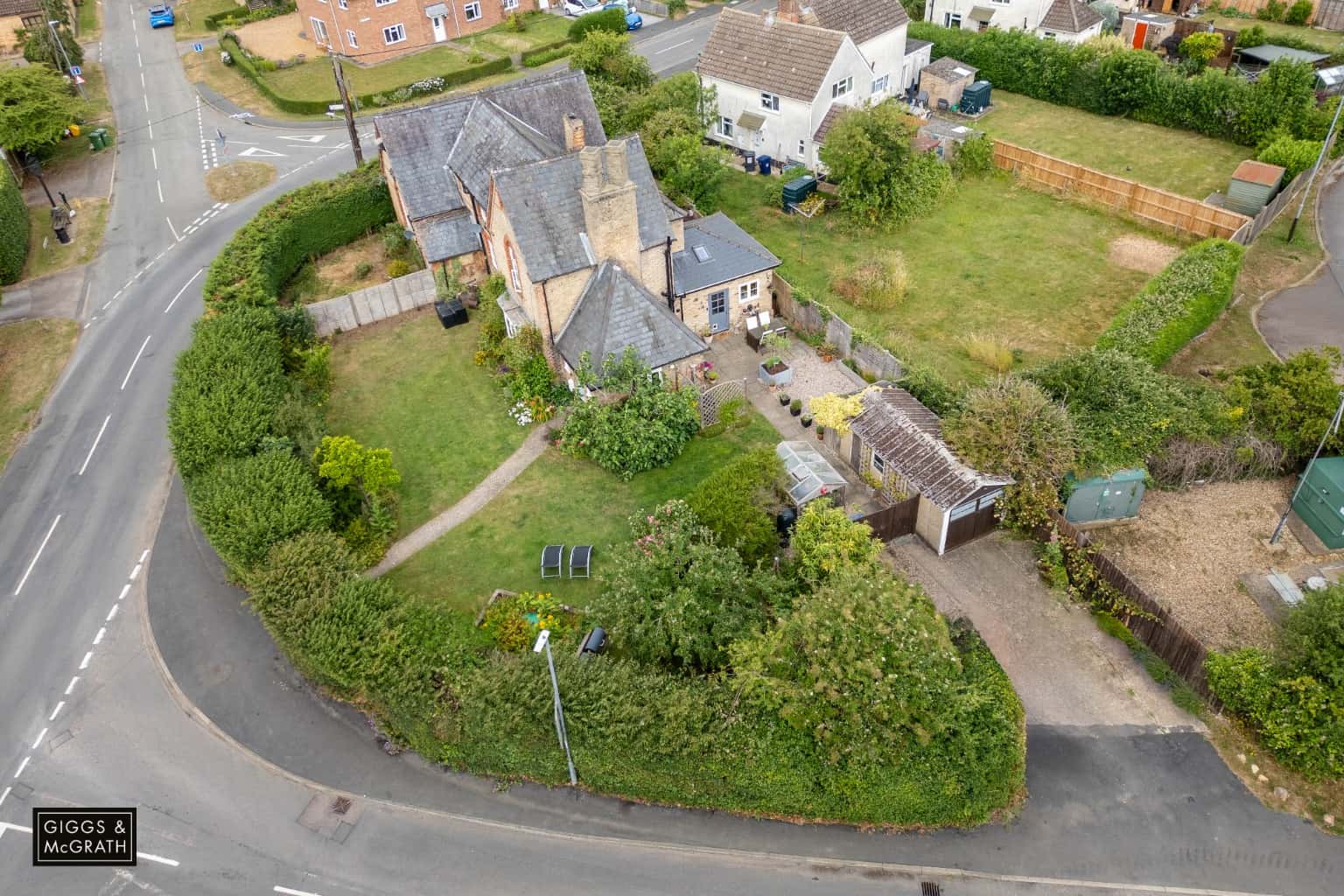 Beautiful Three Bedroom Victorian Home with Mature Garden in Grafham, Huntingdon Property image 6