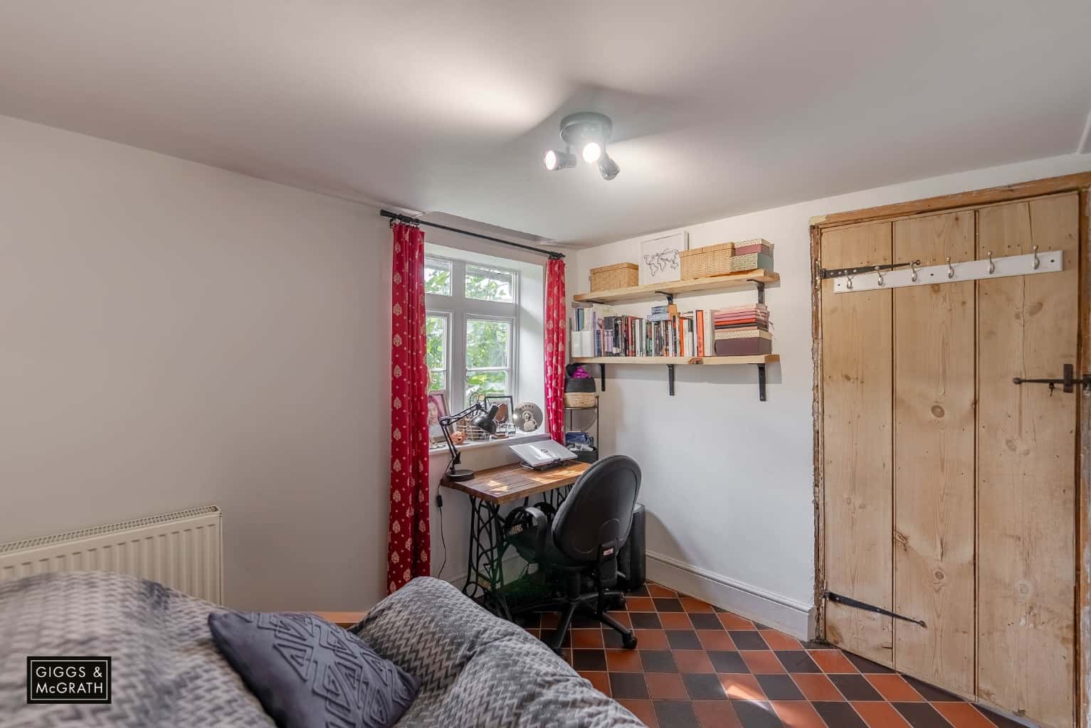 Beautiful Three Bedroom Victorian Home with Mature Garden in Grafham, Huntingdon Property image 9