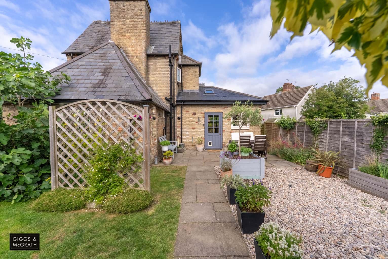 Beautiful Three Bedroom Victorian Home with Mature Garden in Grafham, Huntingdon Property image 16