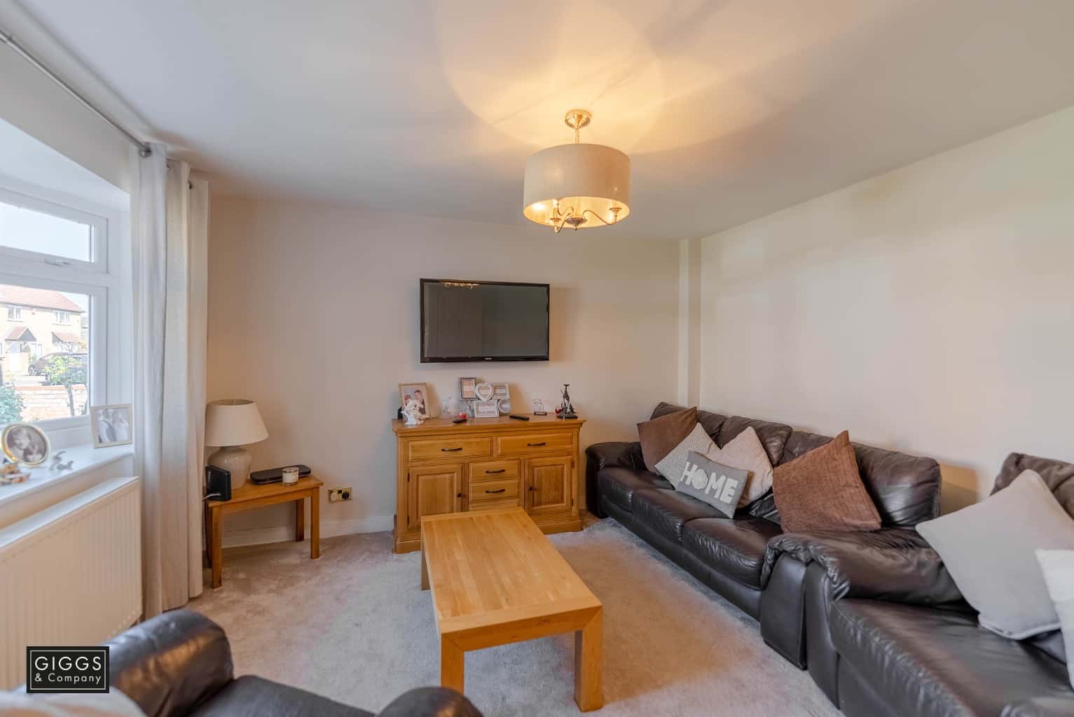 Modern 3-Bed Family Home with Stunning Extension, Prime St Neots Spot & Garage Parking Property image 3