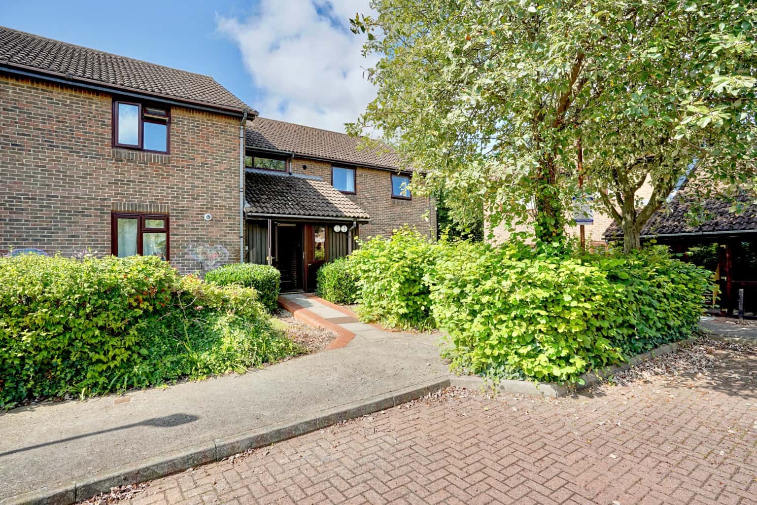 Spacious Two-Bedroom First Floor Apartment in Quiet Eaton Socon – Ideal for First-Time Buyers Property image 4