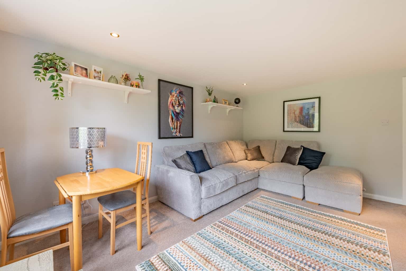 Spacious Two-Bedroom First Floor Apartment in Quiet Eaton Socon – Ideal for First-Time Buyers Property image 6