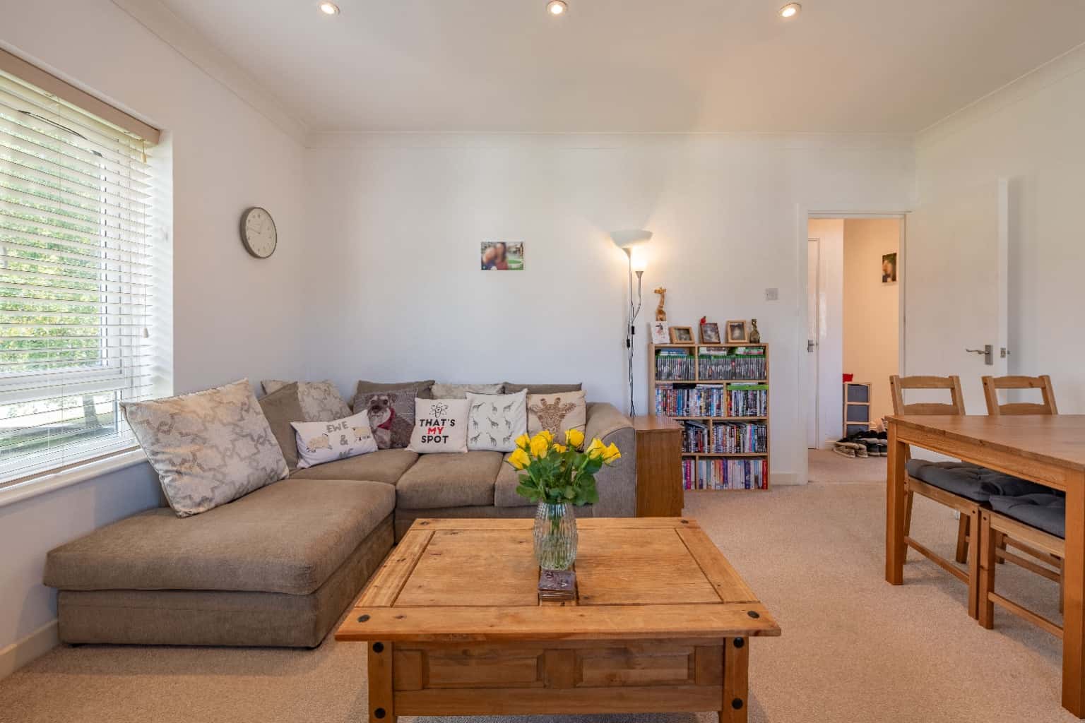 Spacious One-Bedroom Apartment in Andrew Road, Prime Location Property image 4