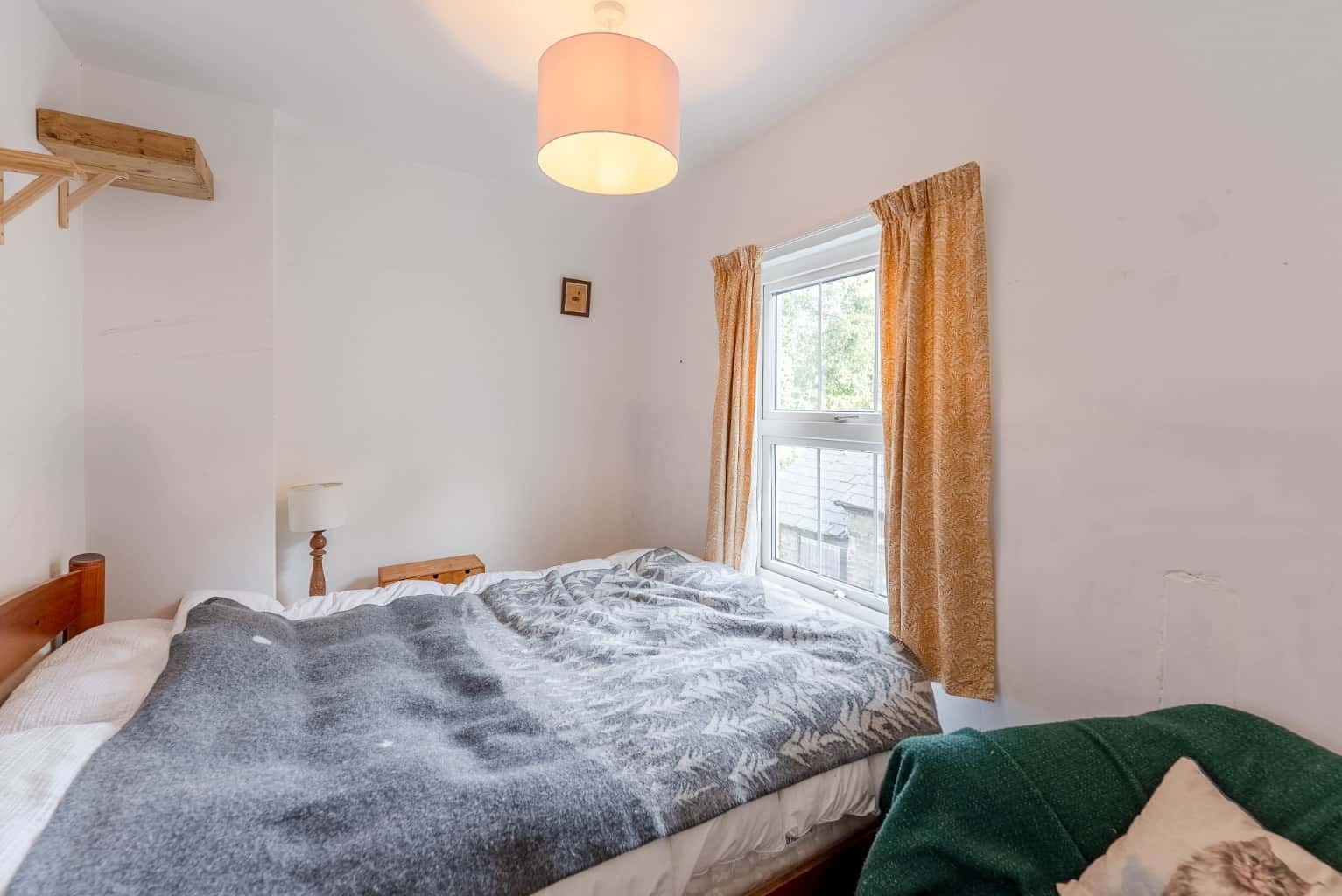 ** GUIDE PRICE £300,000 - £325,000** REFURBISHED CHARACTER HOME** LOUNGE WITH BAY WINDOW** Property image 8