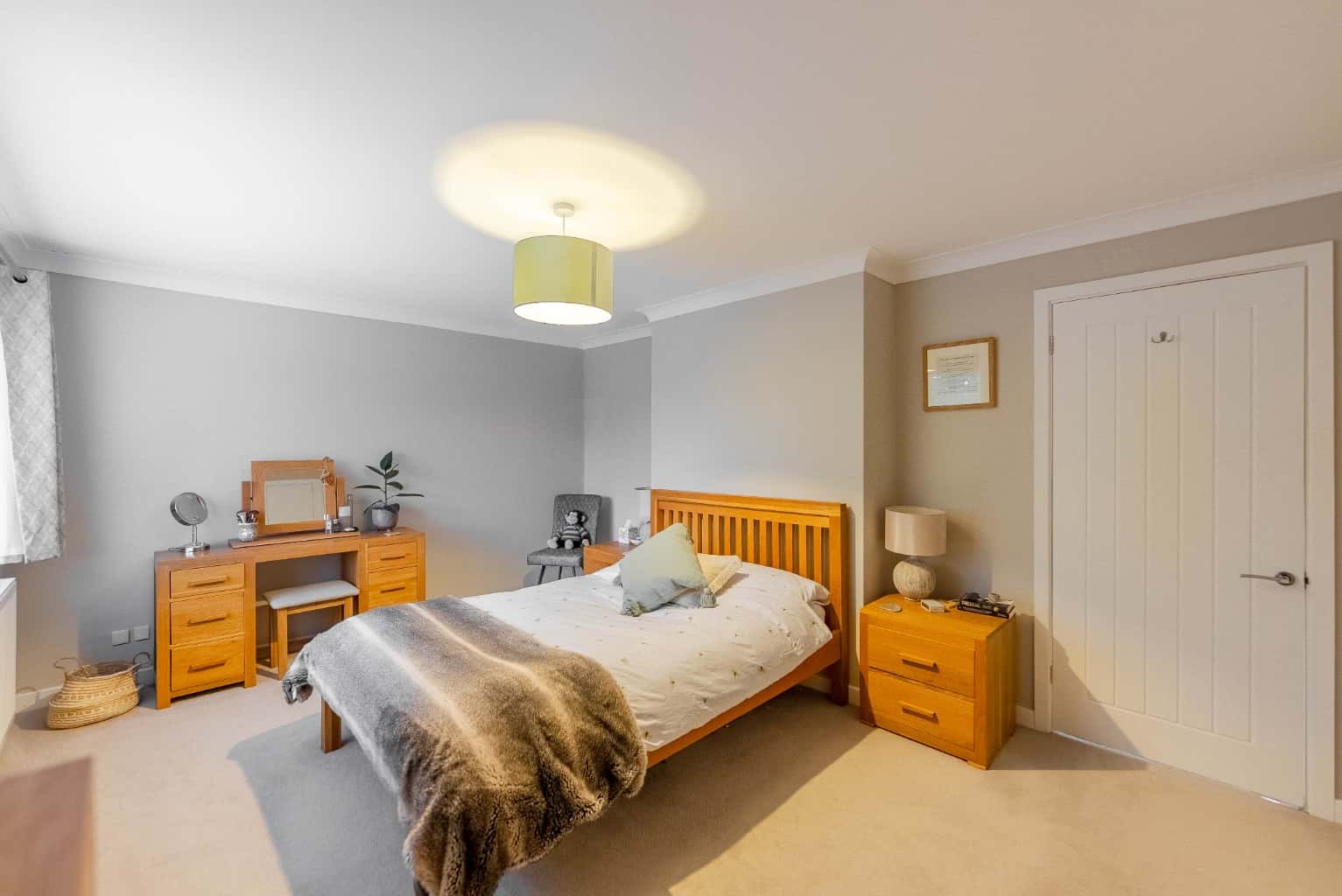 Stunning Four Double Bedroom Extended Home in Little Paxton with Open Plan Living Property image 8