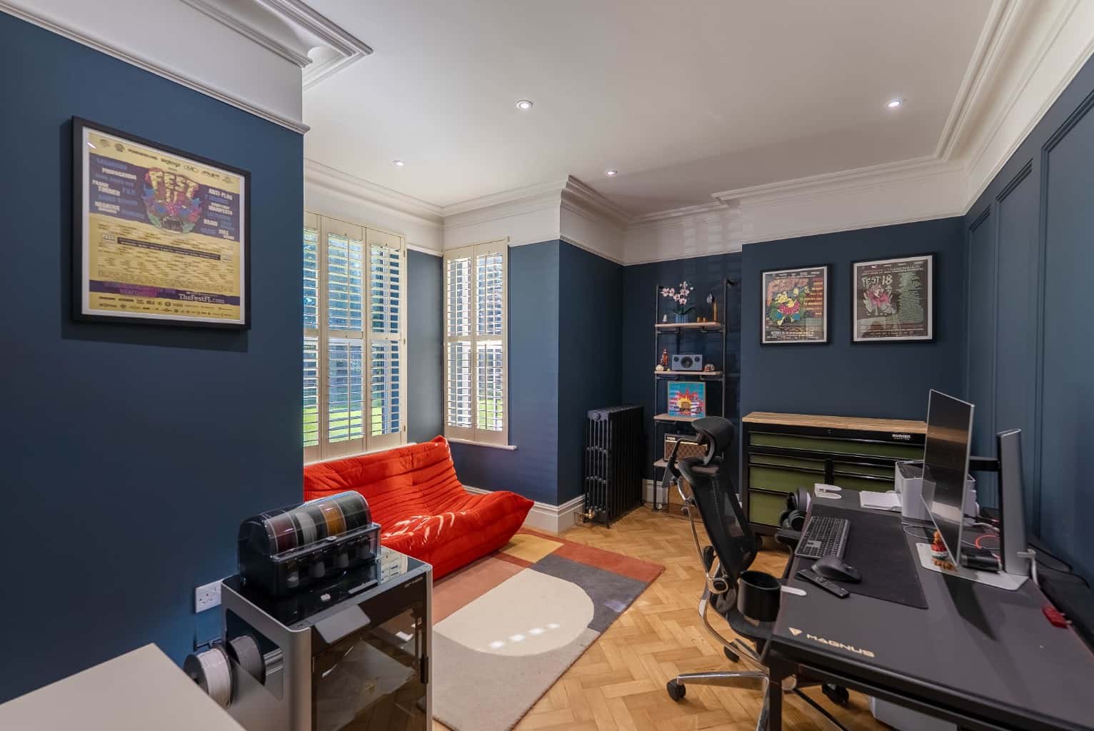 Magnificent Gated Riverside Residence With Moorings, Cinema & Annexe In St Neots, Cambs Near London! Property image 6