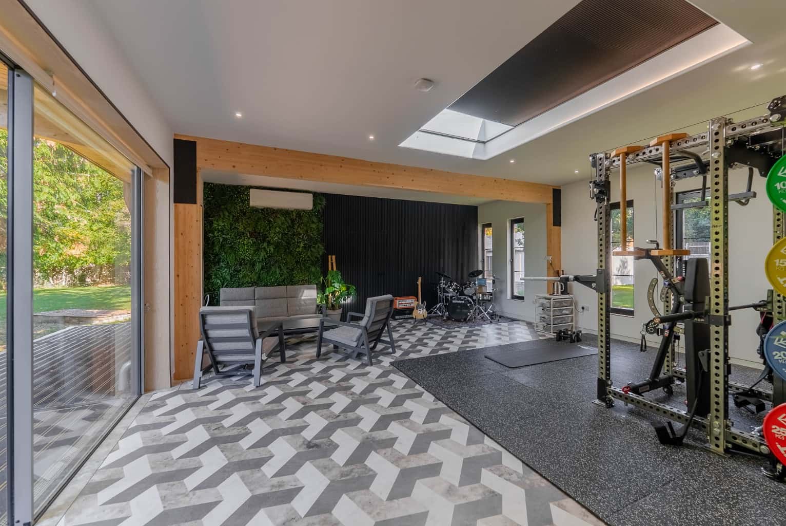 Magnificent Gated Riverside Residence With Moorings, Cinema & Annexe In St Neots, Cambs Near London! Property image 13