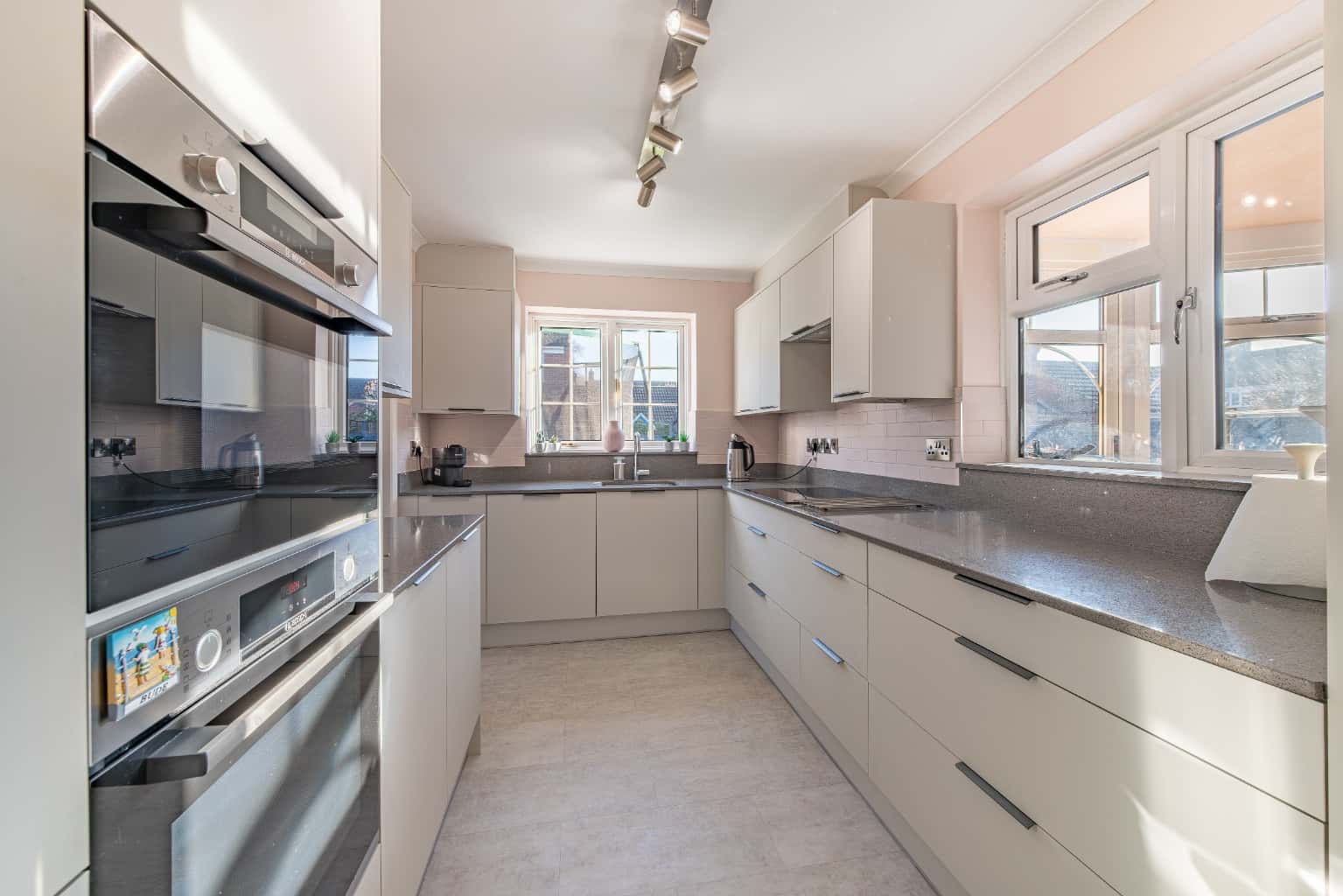 Spacious Four-Bedroom Detached Home with Refitted Kitchen in Eaton Socon Property image 3