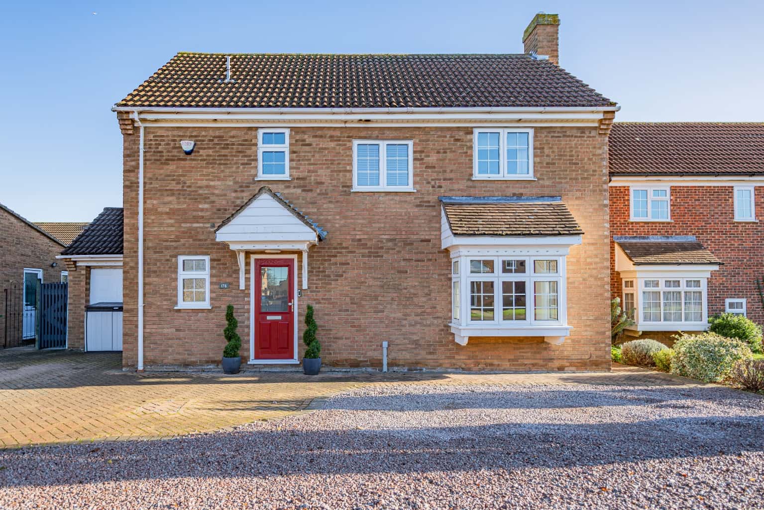 Spacious Four-Bedroom Detached Home with Refitted Kitchen in Eaton Socon Property image 1