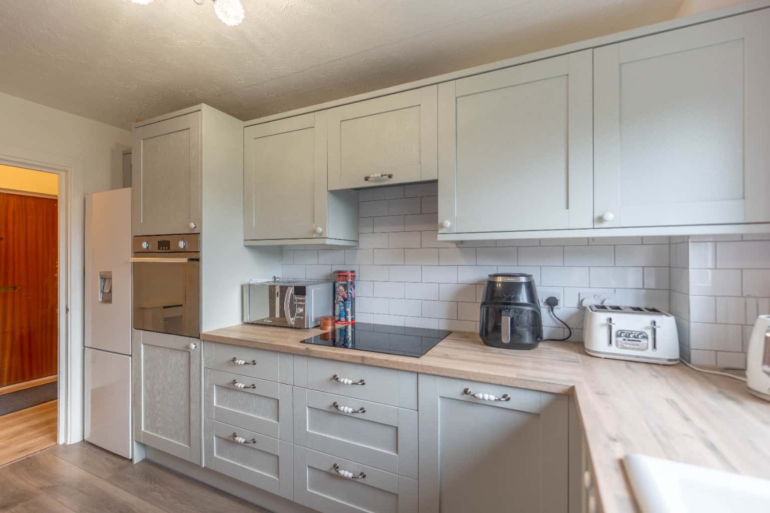 Ground Floor One Bedroom Flat in St. Neots, Ideal First Buy or Investment Property image 4