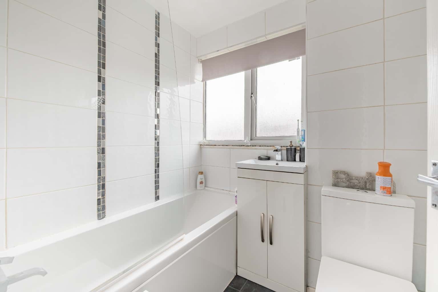 STYLISH THREE BEDROOM HOME CLOSE TO ST NEOTS TOWN CENTRE WITH SPACIOUS KITCHEN/DINER Property image 12