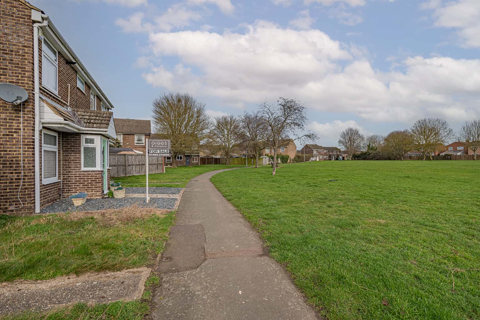 Three Bed Home in St. Neots, Ideal for First-Time Buyers Property image 2