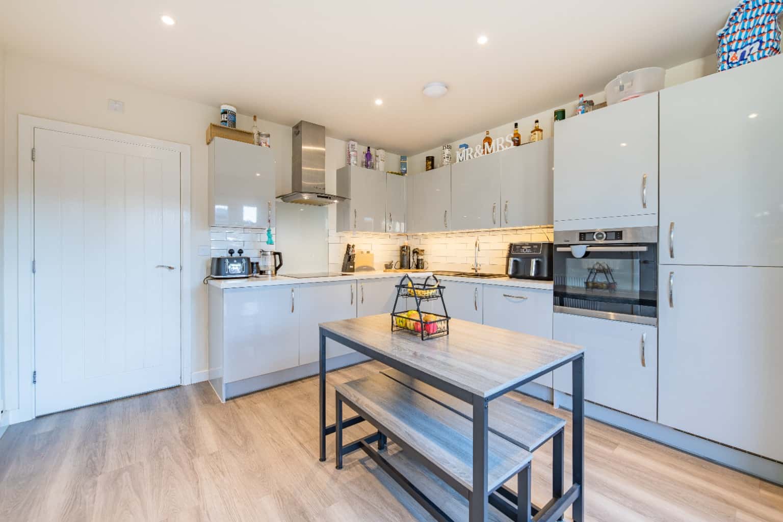 BEAUTIFUL FAMILY HOME ON BUCKDEN’S EDGE WITH VIEWS, SPACE AND MODERN COMFORTS Property image 5