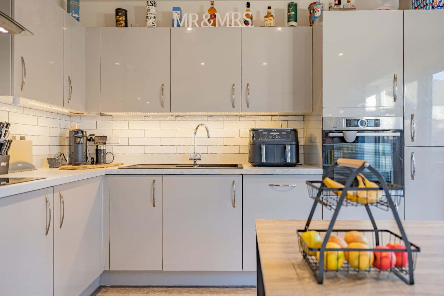 BEAUTIFUL FAMILY HOME ON BUCKDEN’S EDGE WITH VIEWS, SPACE AND MODERN COMFORTS Property image 3