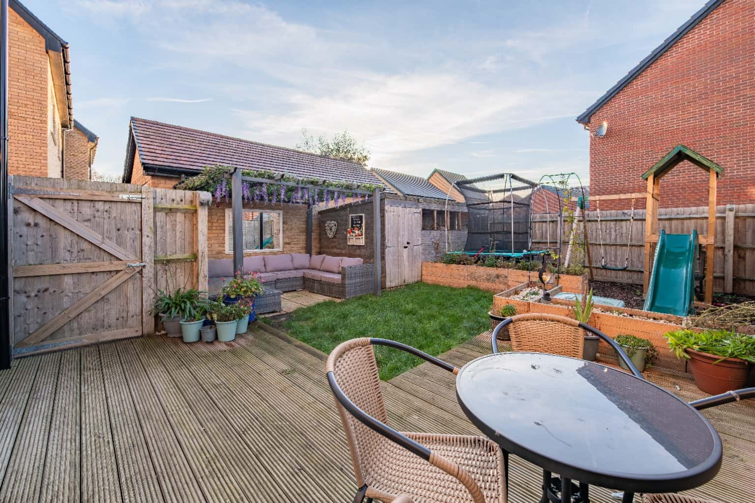BEAUTIFUL FAMILY HOME ON BUCKDEN’S EDGE WITH VIEWS, SPACE AND MODERN COMFORTS Property image 15