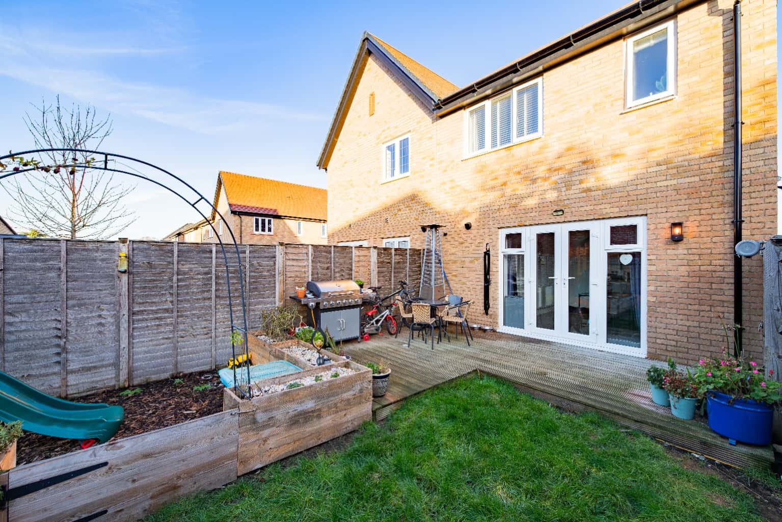 BEAUTIFUL FAMILY HOME ON BUCKDEN’S EDGE WITH VIEWS, SPACE AND MODERN COMFORTS Property image 8