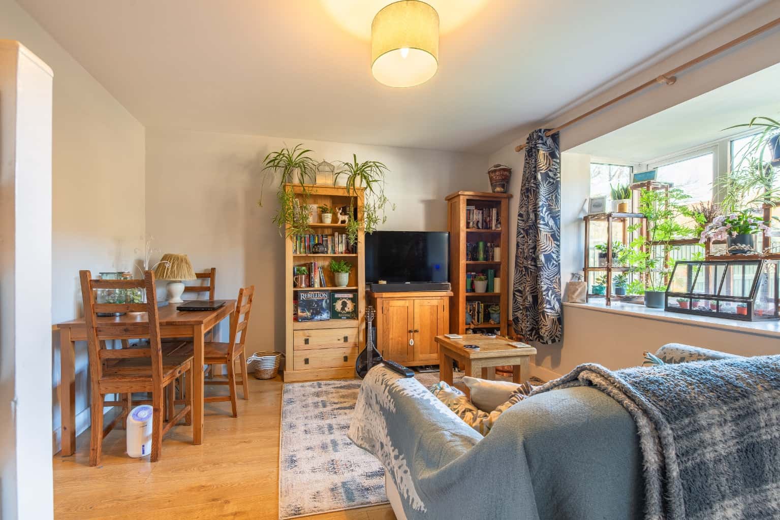 STYLISH TWO-BED CLUSTER HOME IN EATON SOCON WITH REFITTED KITCHEN, PARKING AND NO FORWARD CHAIN Property image 2