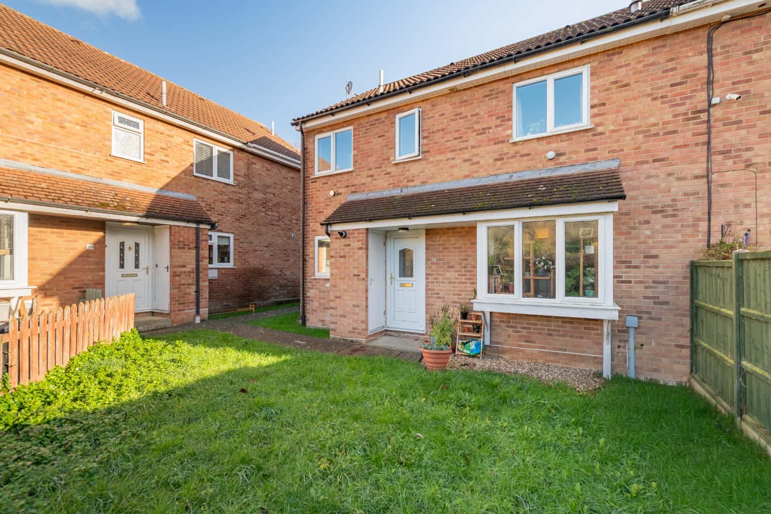 STYLISH TWO-BED CLUSTER HOME IN EATON SOCON WITH REFITTED KITCHEN, PARKING AND NO FORWARD CHAIN Property image 1