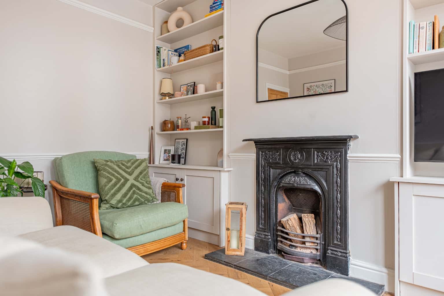 Charming 2-Bed Character Cottage in St Neots, Guide Price £325,000 - £350,000 Property image 3