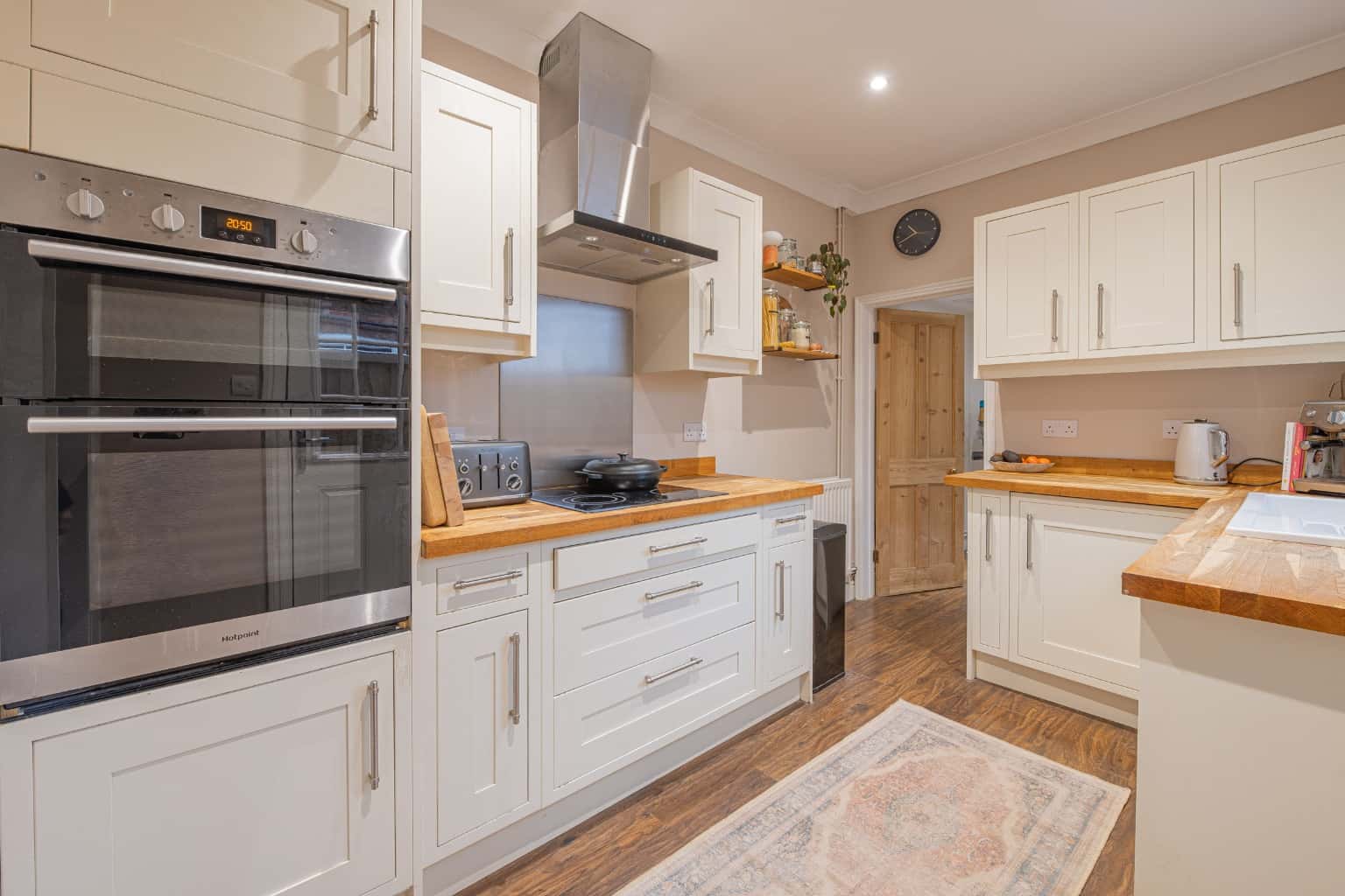 Charming 2-Bed Character Cottage in St Neots, Guide Price £325,000 - £350,000 Property image 8