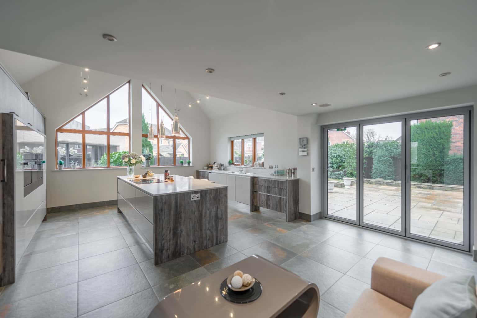 Exceptional Ex-Showhome Four Bedrooms Luxury Finish St Neots Outskirts Location Property image 3