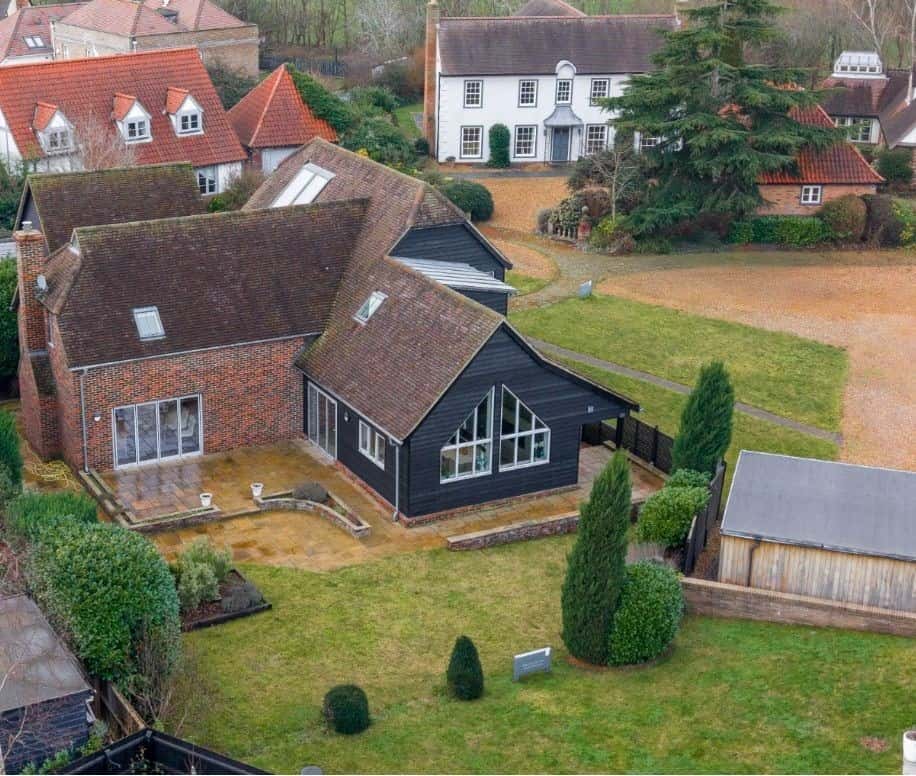 Exceptional Ex-Showhome Four Bedrooms Luxury Finish St Neots Outskirts Location Property image 19
