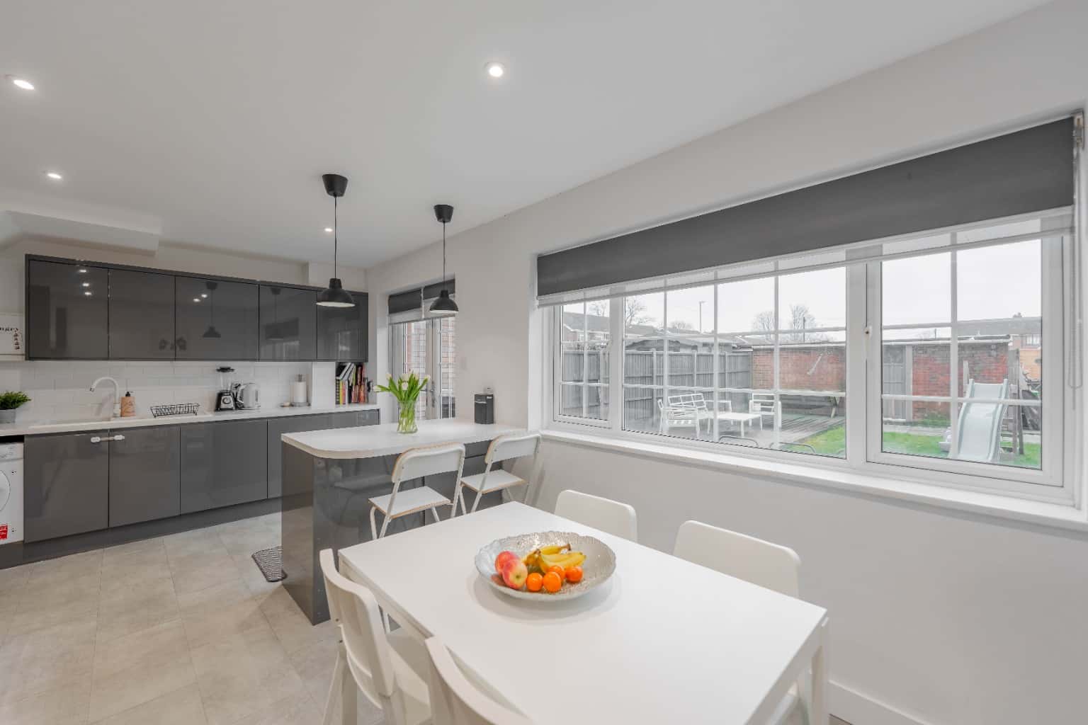 Charming 3-Bed End-Terrace in Booth Way, Ideal First Home! £300,000 to £325,000 Property image 4