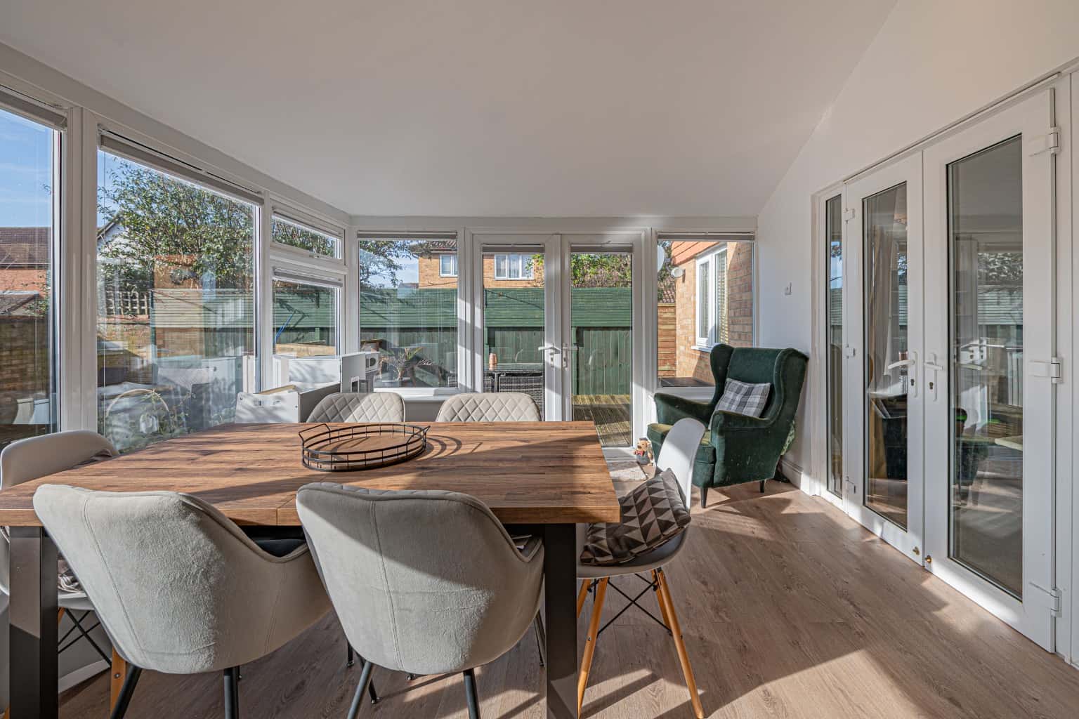 AIR CONDITIONED FOUR BEDROOM DETACHED WITH ENSUITE, SUN ROOM & EV CHARGER – PARKLANDS Property image 8