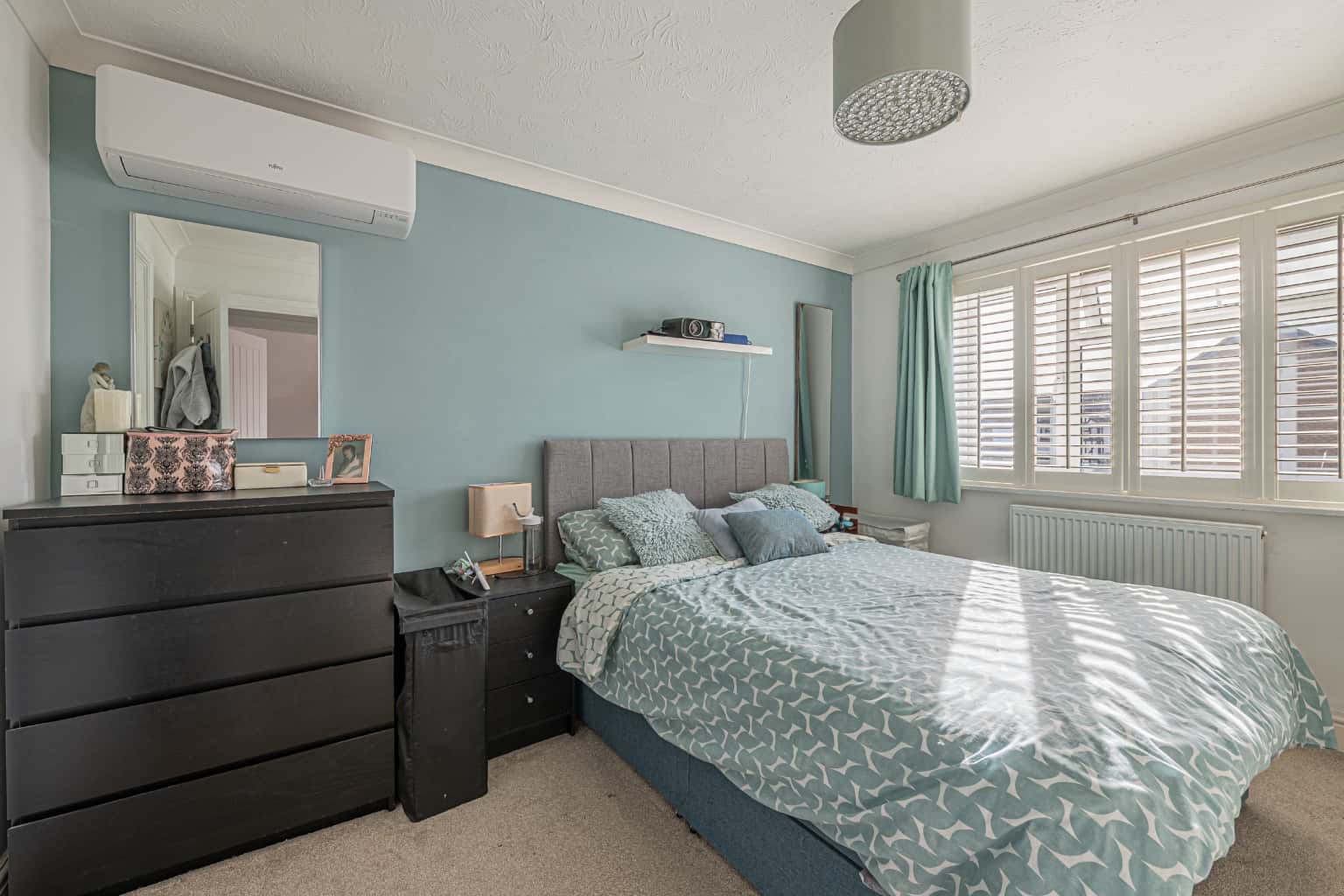 AIR CONDITIONED FOUR BEDROOM DETACHED WITH ENSUITE, SUN ROOM & EV CHARGER – PARKLANDS Property image 11
