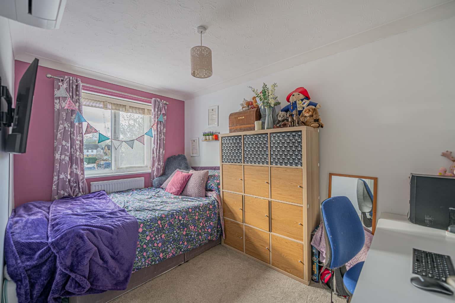 AIR CONDITIONED FOUR BEDROOM DETACHED WITH ENSUITE, SUN ROOM & EV CHARGER – PARKLANDS Property image 13
