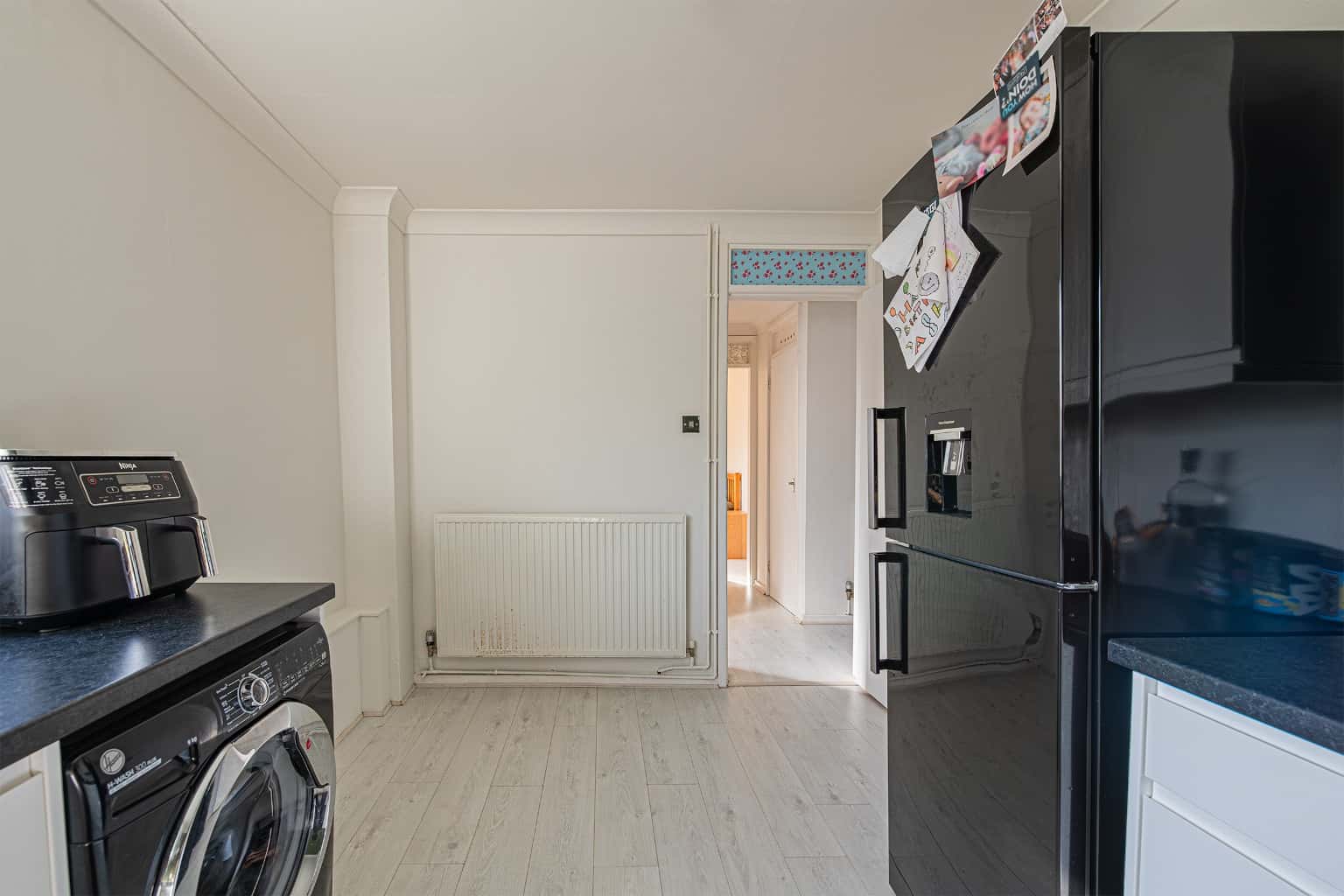 Stunning Two Bedroom Maisonette with Private Garden in Lakeside Close Property image 6