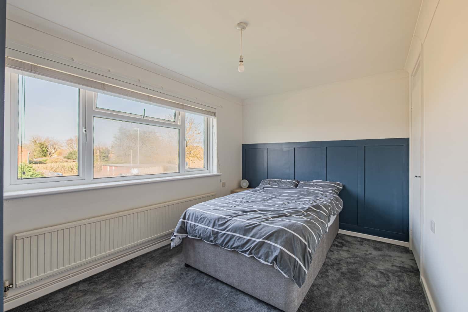 Stunning Two Bedroom Maisonette with Private Garden in Lakeside Close Property image 7