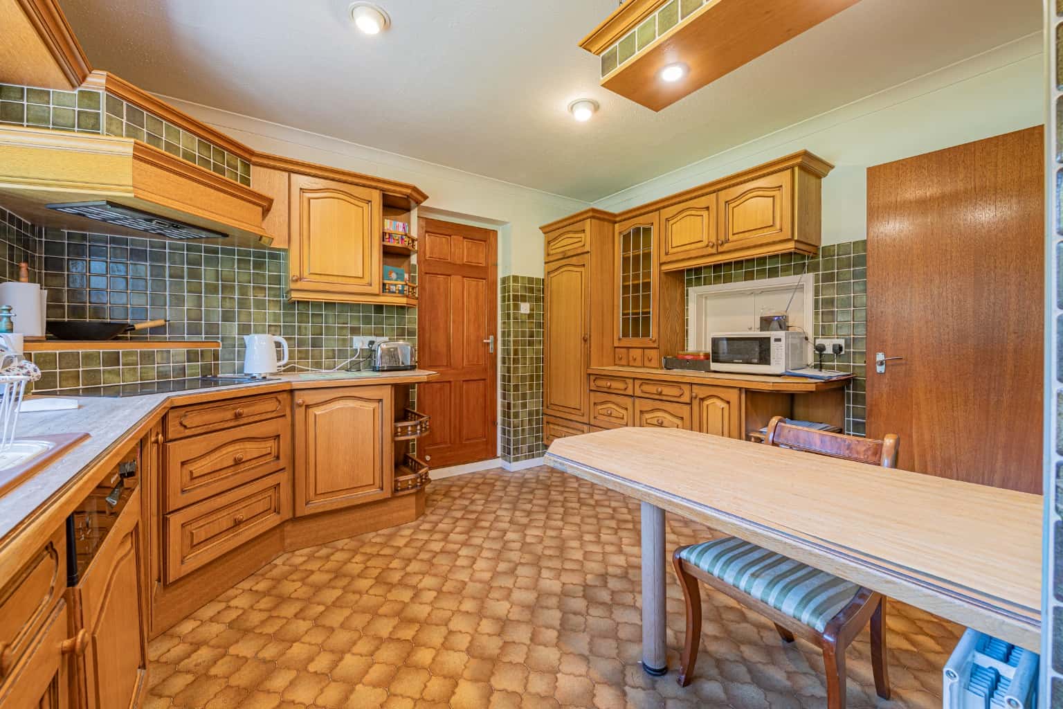 Rarely Available Four Bedroom Detached Home In Prime Eaton Socon Cul De Sac With Double Garage. Property image 4