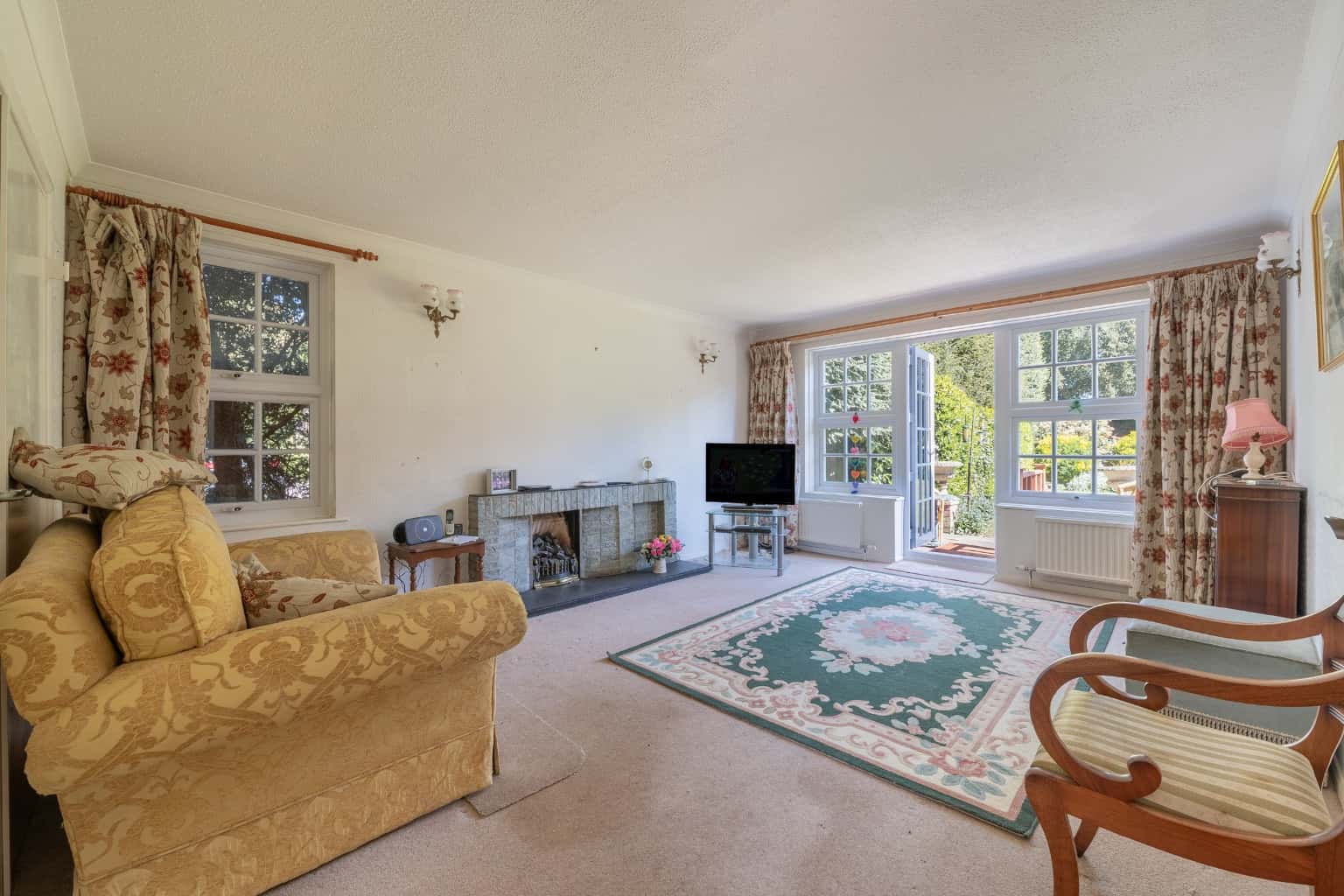 Rarely Available Four Bedroom Detached Home In Prime Eaton Socon Cul De Sac With Double Garage. Property image 2