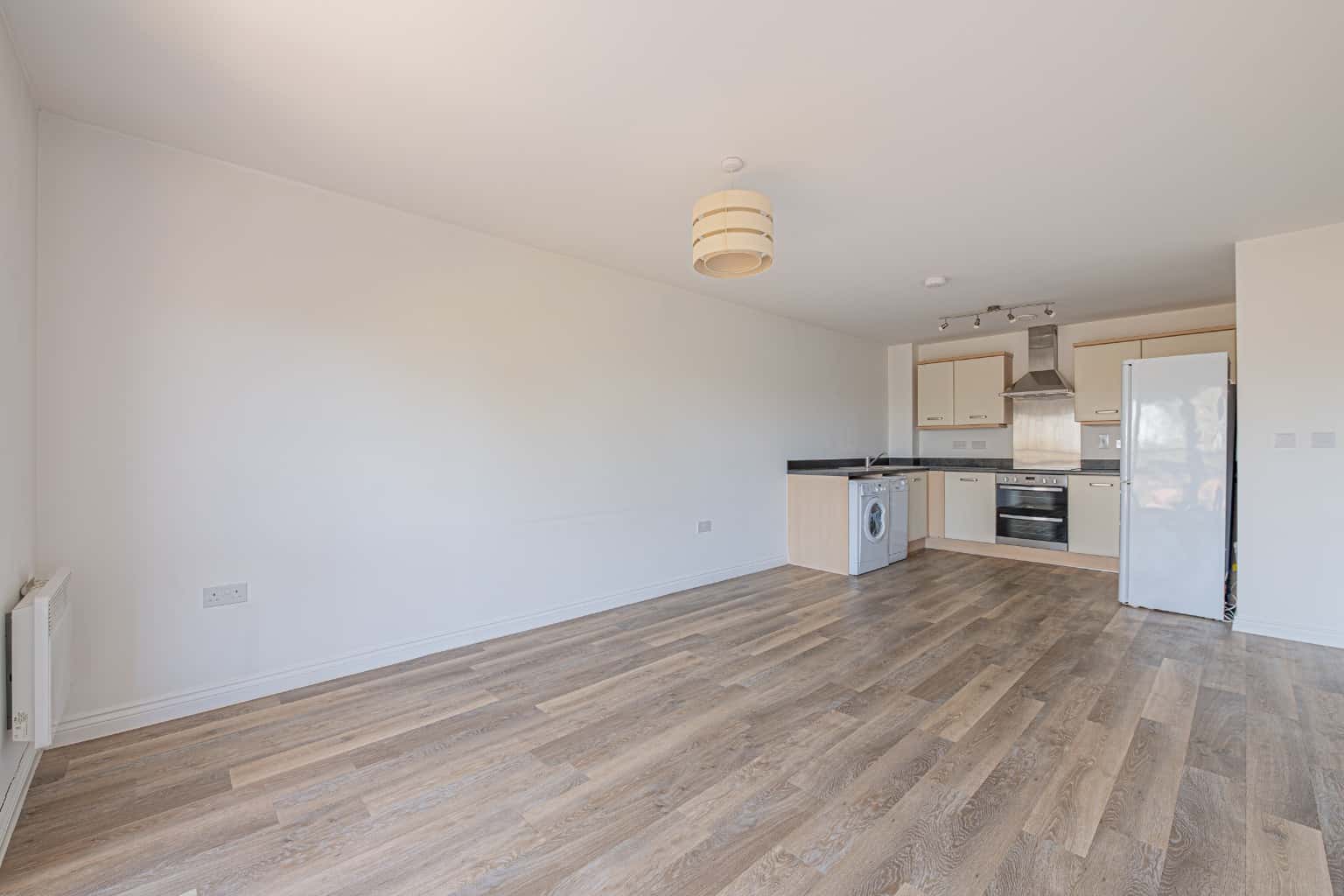 Spacious Modern Two Bedroom Apartment in Marbled White Court with its own Balcony Property image 6