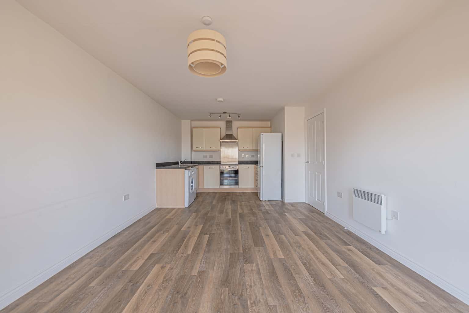 Spacious Modern Two Bedroom Apartment in Marbled White Court with its own Balcony Property image 2