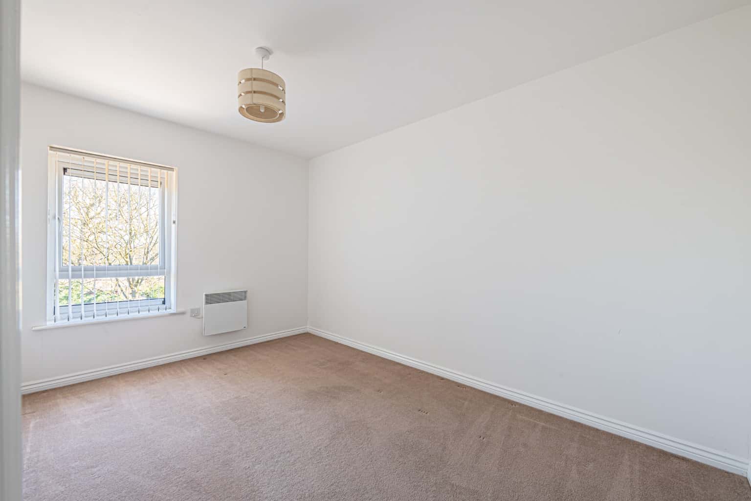 Spacious Modern Two Bedroom Apartment in Marbled White Court with its own Balcony Property image 9