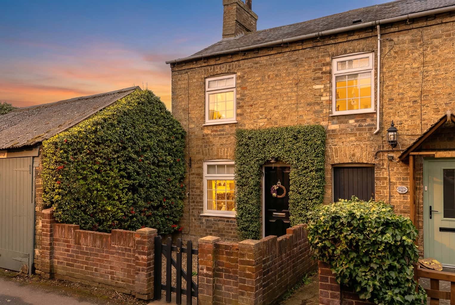 Two bedroom semi detached home situated on a quiet road of Old Eynesbury. Property image 20