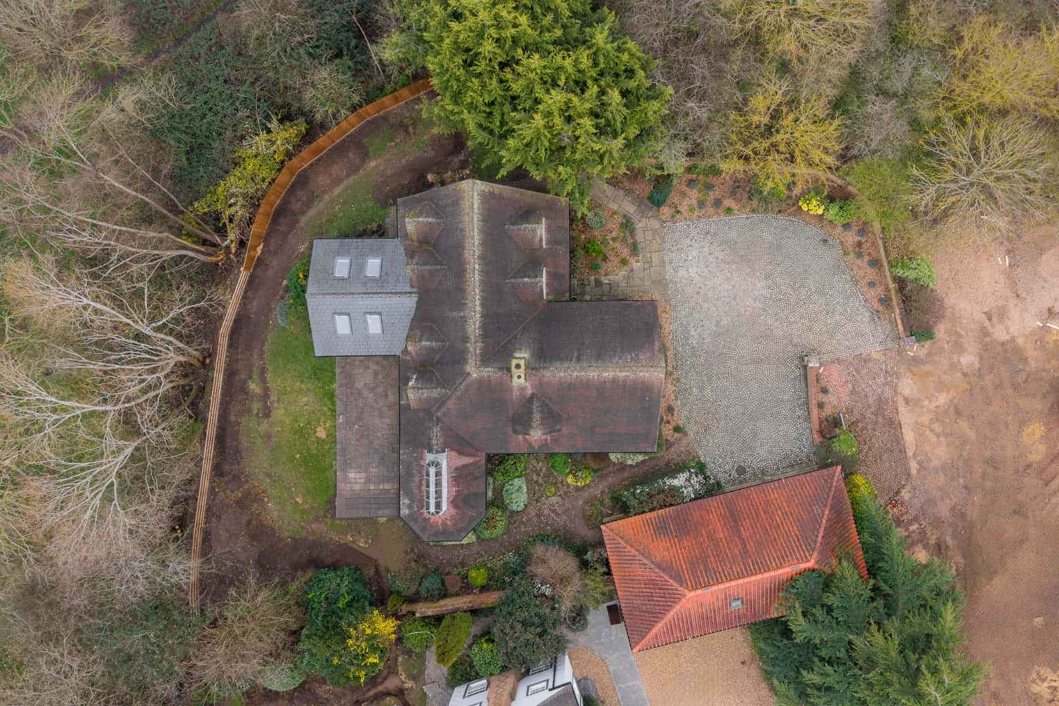 FINAL HOME ON EXCLUSIVE DEVELOPMENT – FORMER POTTON SHOW HOME – NEVER OCCUPIED – EDGE OF TOWN Property image 11
