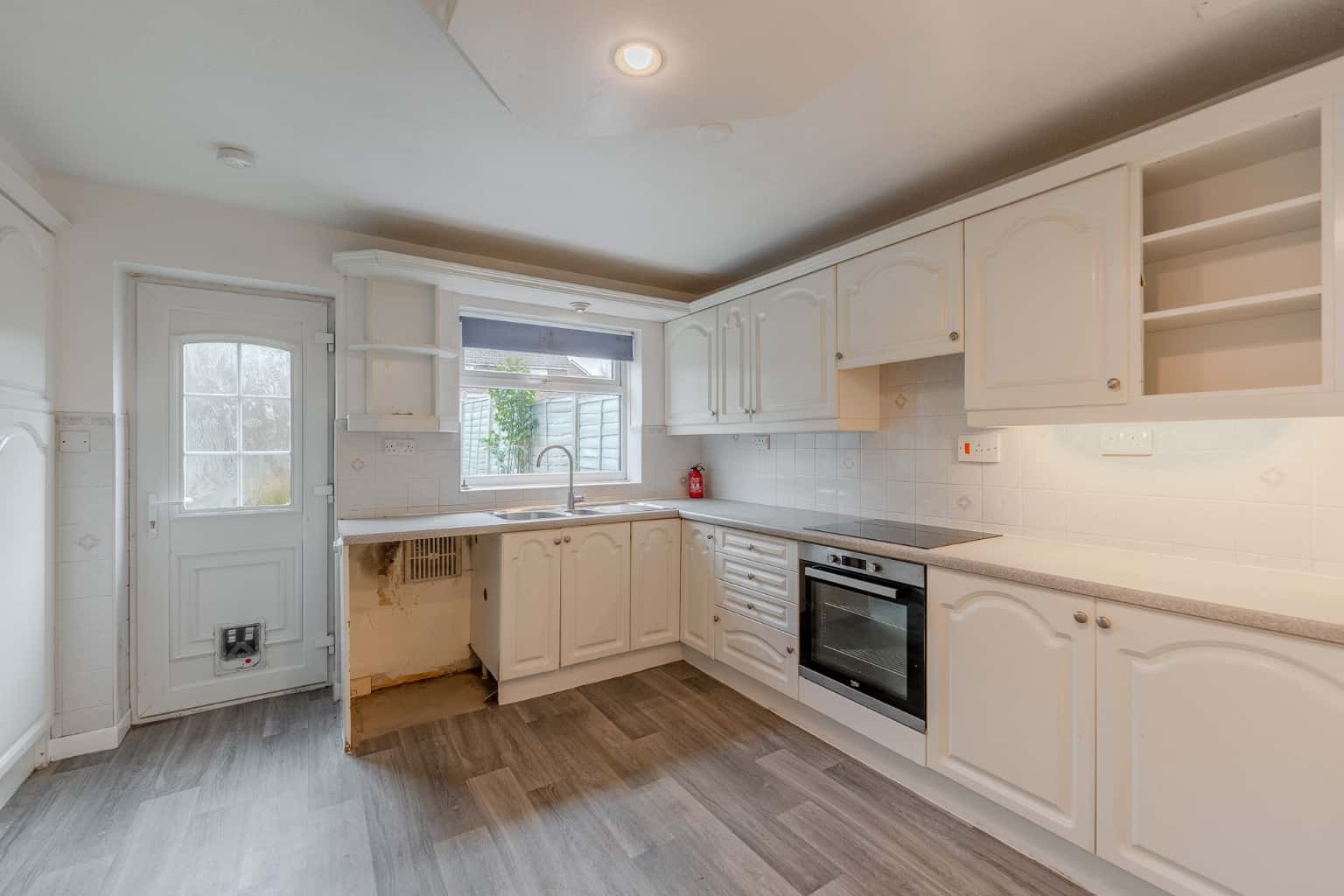 2 Bedroom terraced house for sale Property image 5