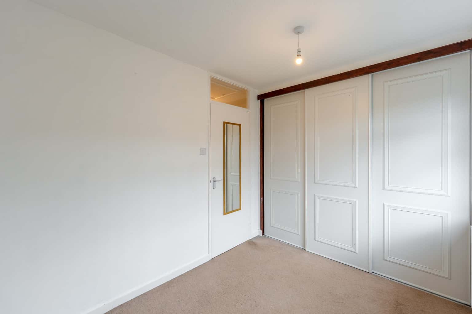 2 Bedroom terraced house for sale Property image 11